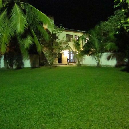 Kapugedara297 Bed and Breakfast Kalahe Εξωτερικό φωτογραφία